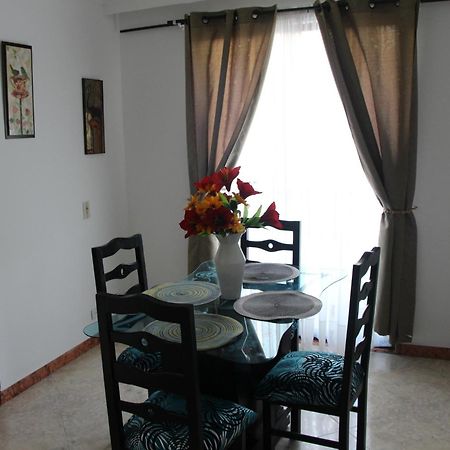 Habitaciones En 메딜린 외부 사진