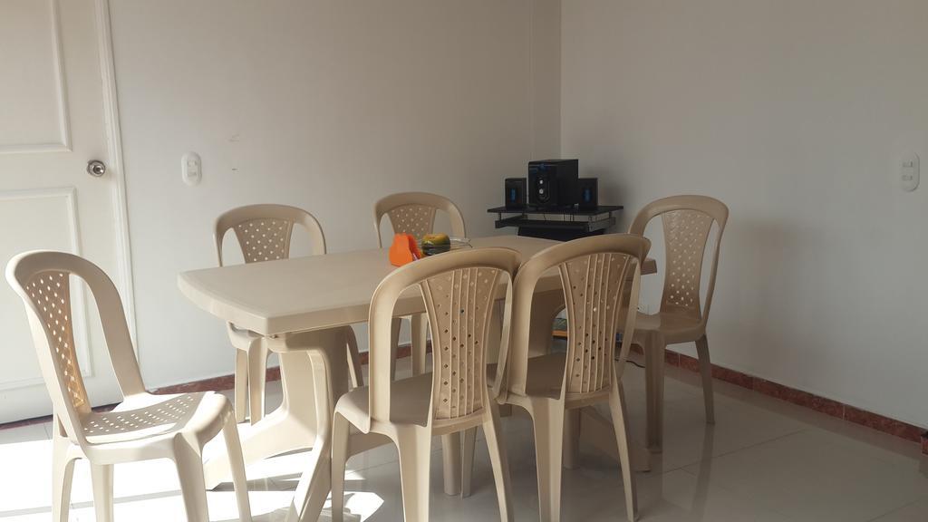 Habitaciones En 메딜린 외부 사진