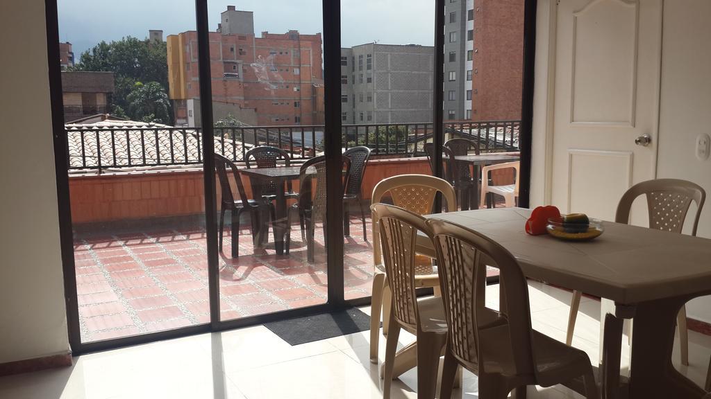Habitaciones En 메딜린 외부 사진