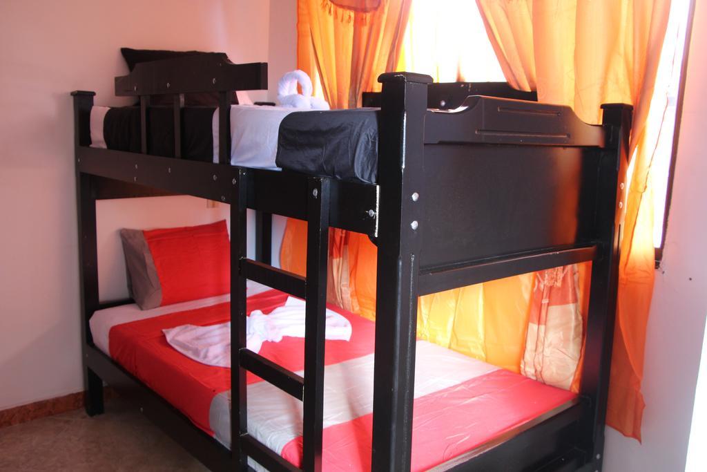 Habitaciones En 메딜린 외부 사진