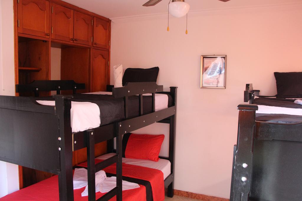 Habitaciones En 메딜린 외부 사진