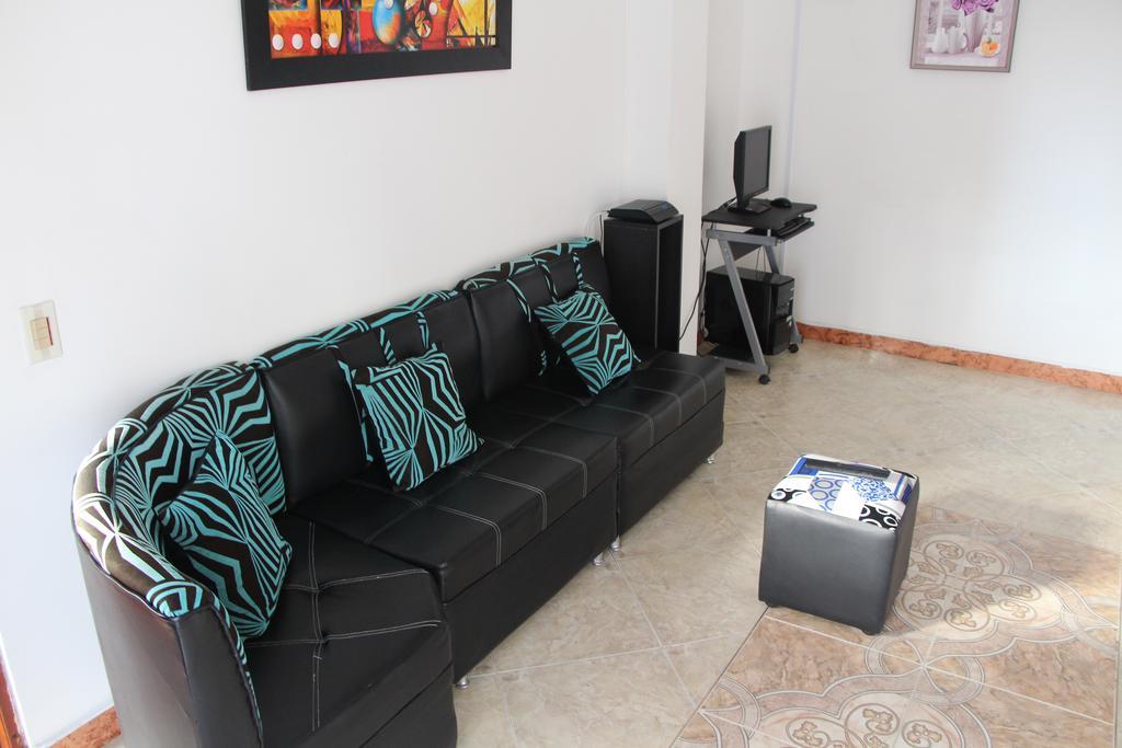 Habitaciones En 메딜린 외부 사진