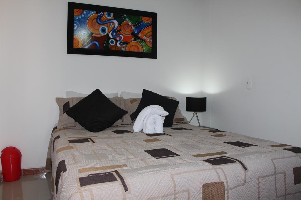 Habitaciones En 메딜린 외부 사진