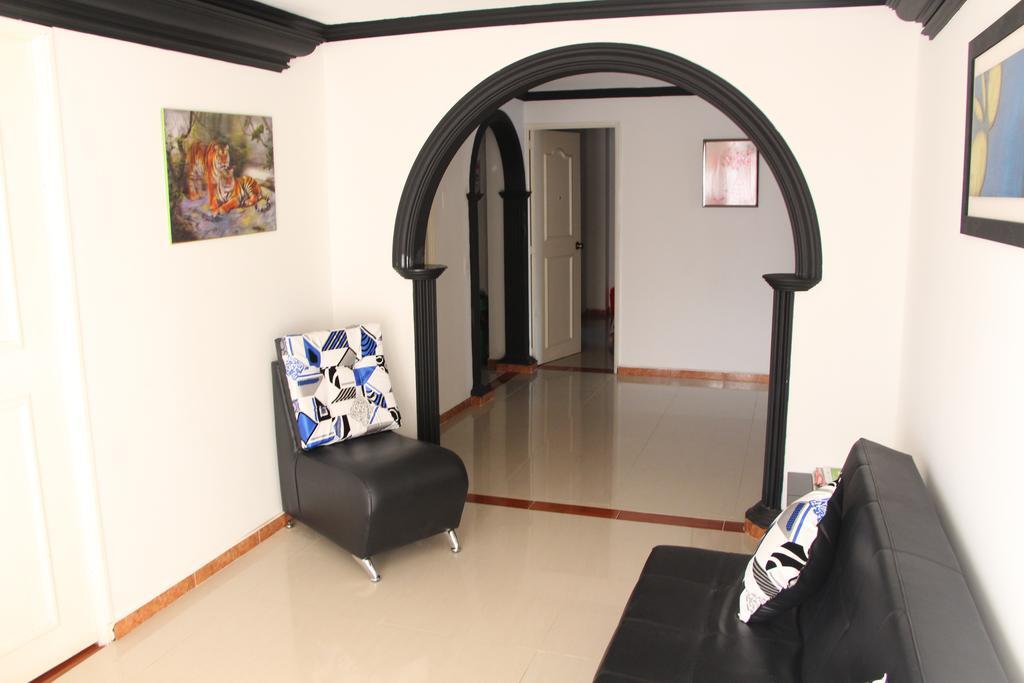 Habitaciones En 메딜린 외부 사진