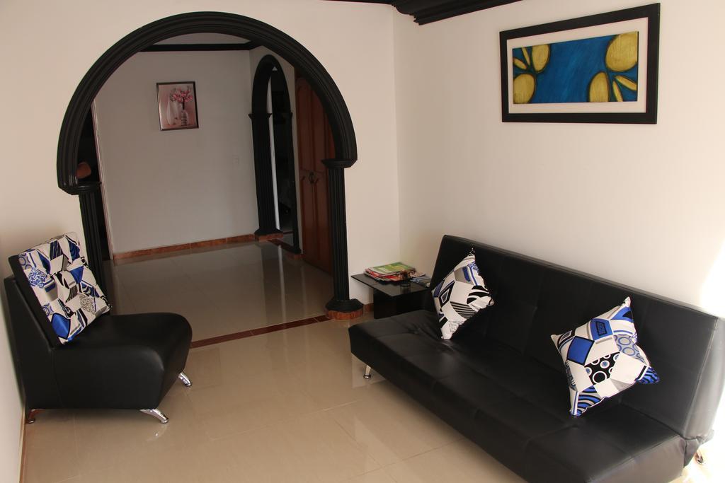 Habitaciones En 메딜린 외부 사진