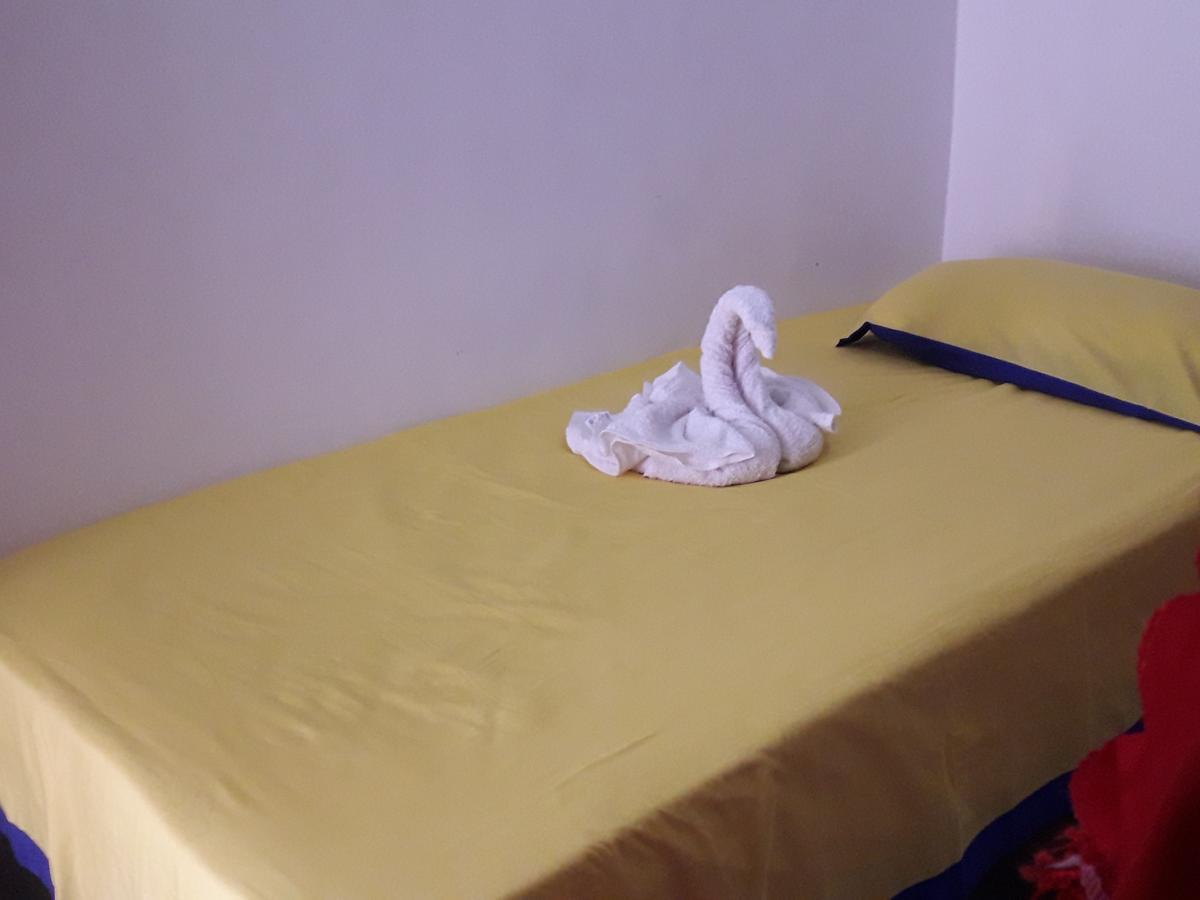 Habitaciones En 메딜린 외부 사진